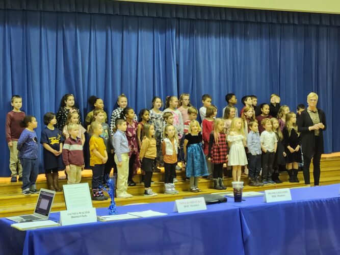 JPS Holds Special Presentation Before Meeting News, Sports, Jobs